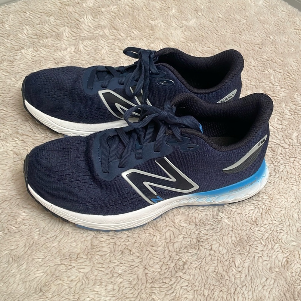 New Balance YOUTH 880 fresh foam x size 3 navy
